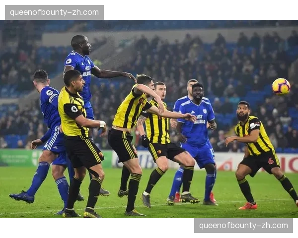 富勒姆定位球战术设计精巧 两次角球转化威胁考验门将反应 富勒姆定位球战术设计精巧 两次角球转化威胁考验门将反应